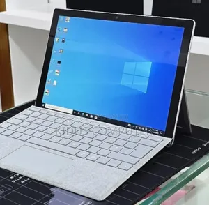 New Laptop Microsoft Surface 16GB Intel Core i5 SSD 256GB