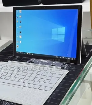 New Laptop Microsoft Surface 16GB Intel Core i5 SSD 256GB