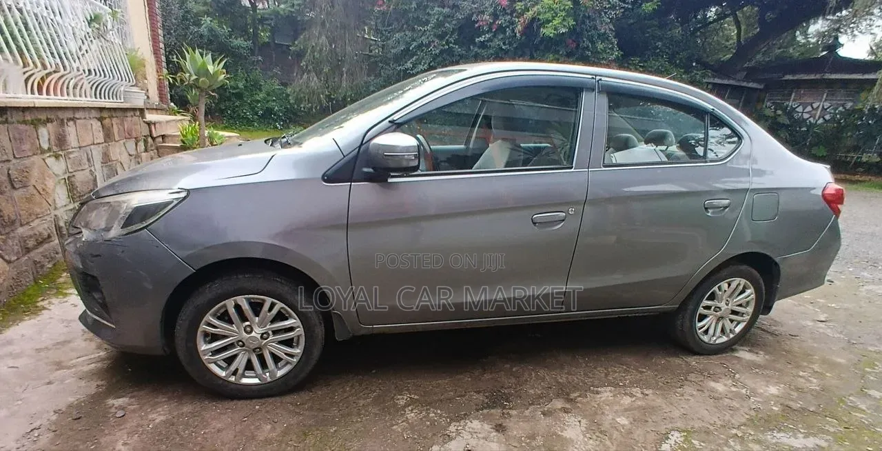 Mitsubishi Attrage 2020 Gray