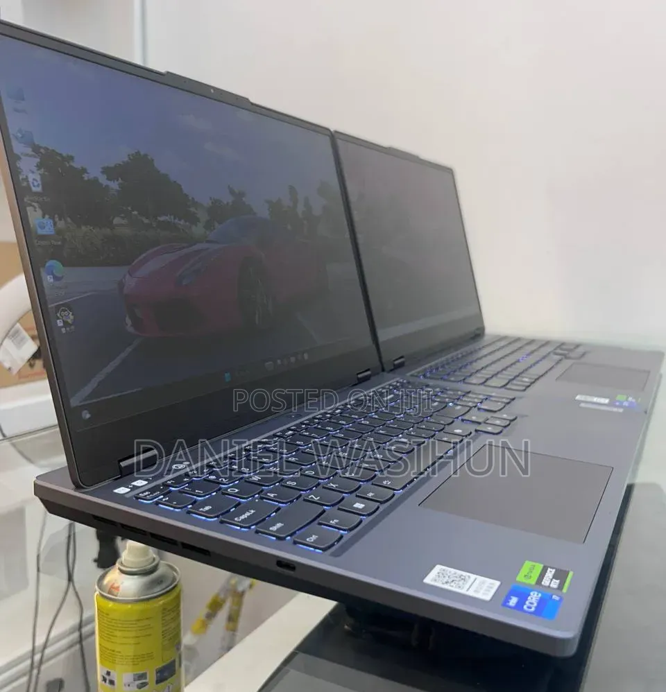 New Laptop Lenovo Legion 7 24GB Intel Core i7 SSD 1T