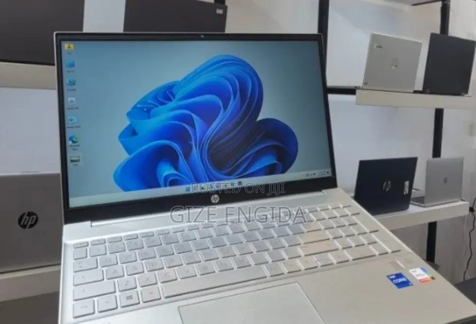 New Laptop HP Pavilion 15 16GB Intel Core i7 SSD 512GB