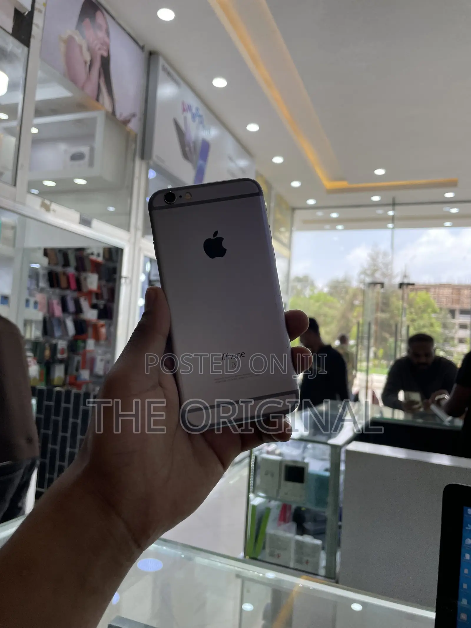 Apple iPhone 6s 32 GB Silver