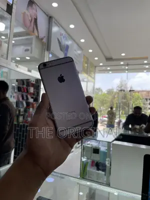 Apple iPhone 6s 32 GB Silver