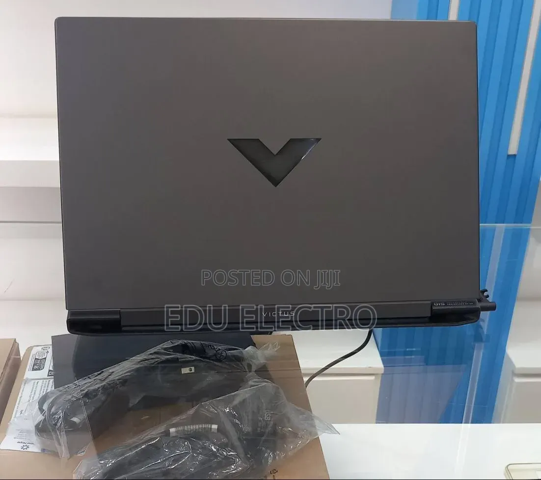New Laptop HP Victus 16 16GB Intel Core i5 SSD 512GB
