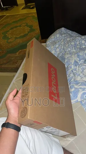 New Laptop Lenovo V15 G4 8GB Intel Core i5 SSD 512GB
