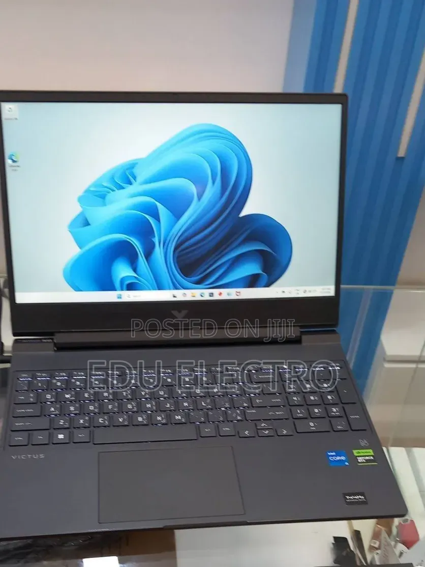 New Laptop HP Victus 16 16GB Intel Core i5 SSD 512GB