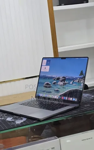 New Laptop Apple MacBook Air 2022 M2 16GB Apple M2 SSD 256GB