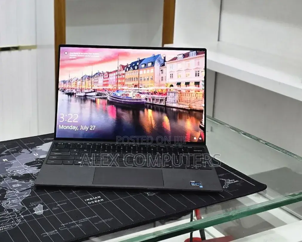 New Laptop Dell XPS 13 16GB Intel Core i7 SSD 512GB