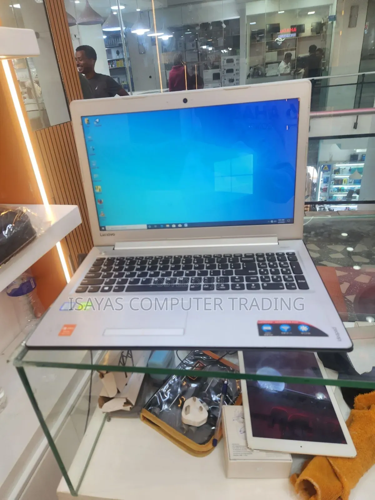 Laptop Lenovo Ideapad 3 8GB Intel Core i7 HDD 1T
