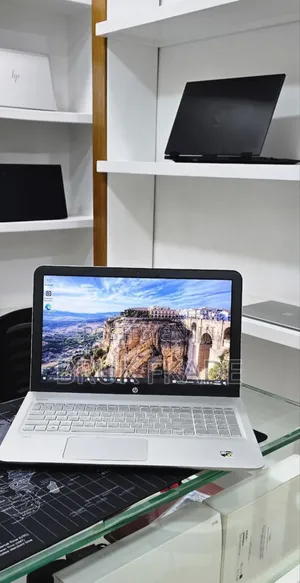 New Laptop HP Envy 15 12GB Intel Core i5 HDD 128GB