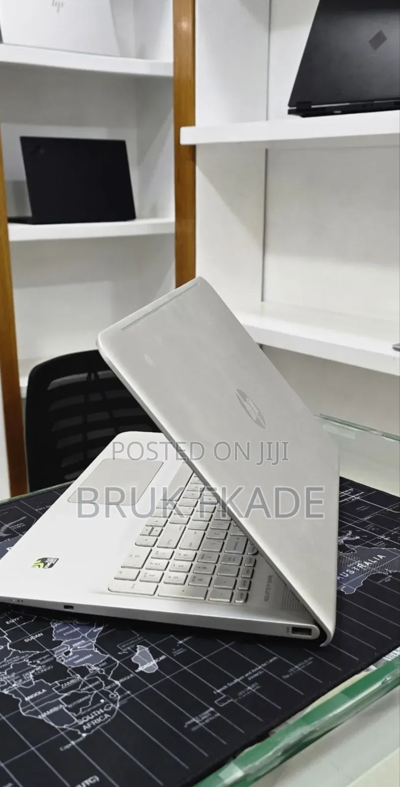 New Laptop HP Envy 15 12GB Intel Core i5 HDD 128GB