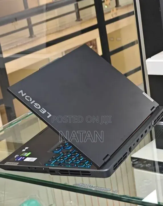 New Laptop Lenovo Legion 5i 16GB Intel Core i7 SSD 1T