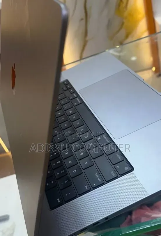 New Laptop Apple MacBook Air 2020 M1 16GB Apple M1 Pro SSD 512GB
