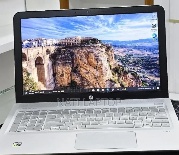 New Laptop HP 12GB Intel Core i5 SSD 128GB