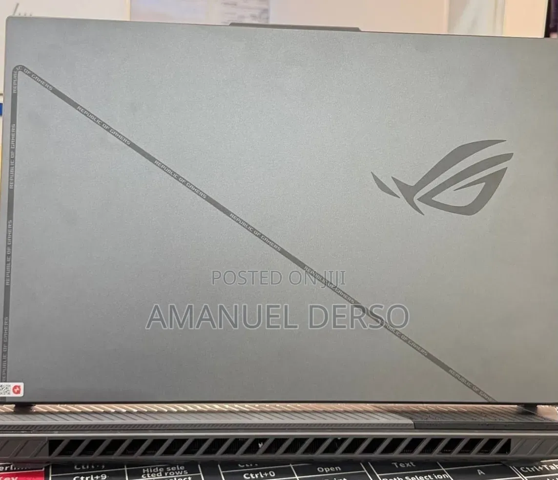 New Laptop Asus ROG Strix G16 G614 16GB Intel Core i9 SSD 1T
