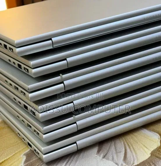 New Laptop HP EliteBook x360 1040 G9 16GB Intel Core i7 SSD 512GB