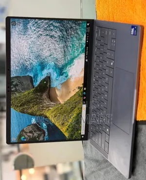 New Laptop Dell Pro 14 16GB Intel Core Ultra 5 SSD 512GB
