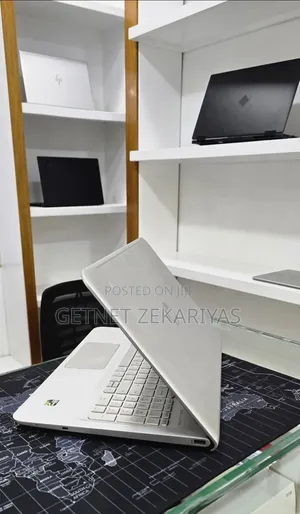 New Laptop HP Envy 15 12GB Intel Core i5 HDD+SSD 128GB