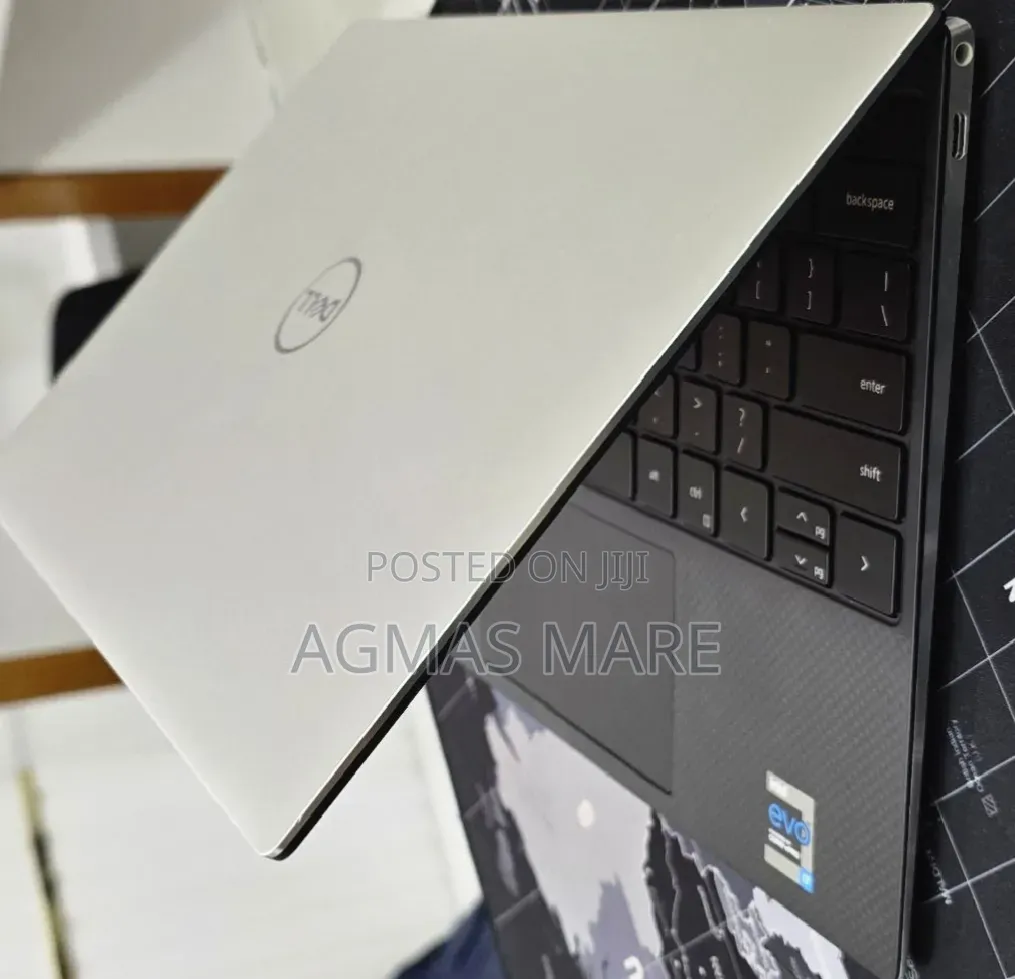 New Laptop Dell XPS 13 16GB Intel Core i7 SSD 512GB