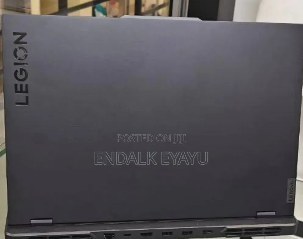 New Laptop Lenovo Legion Pro 7 24GB Intel Core i7 SSD 1T