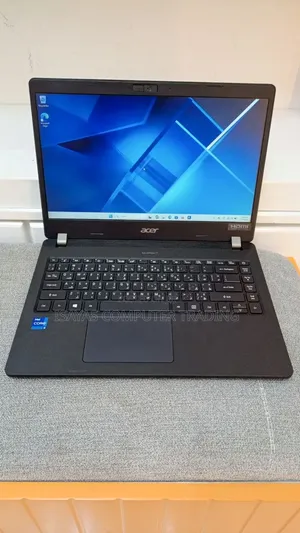 New Laptop Acer TravelMate 8GB Intel Core i5 SSD 256GB