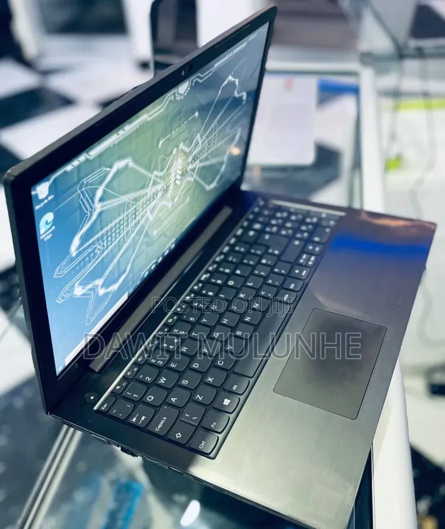Laptop Lenovo IdeaPad 1 8GB Intel Core i7 HDD 500GB