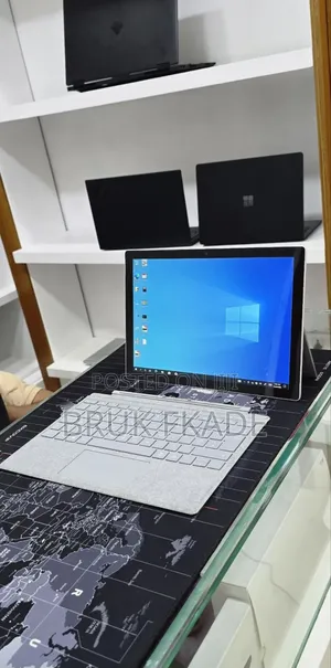 New Laptop Microsoft Surface Pro 7 16GB Intel Core i5 SSD 256GB