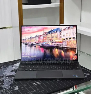 New Laptop Dell XPS 13 16GB Intel Core i7 SSD 512GB
