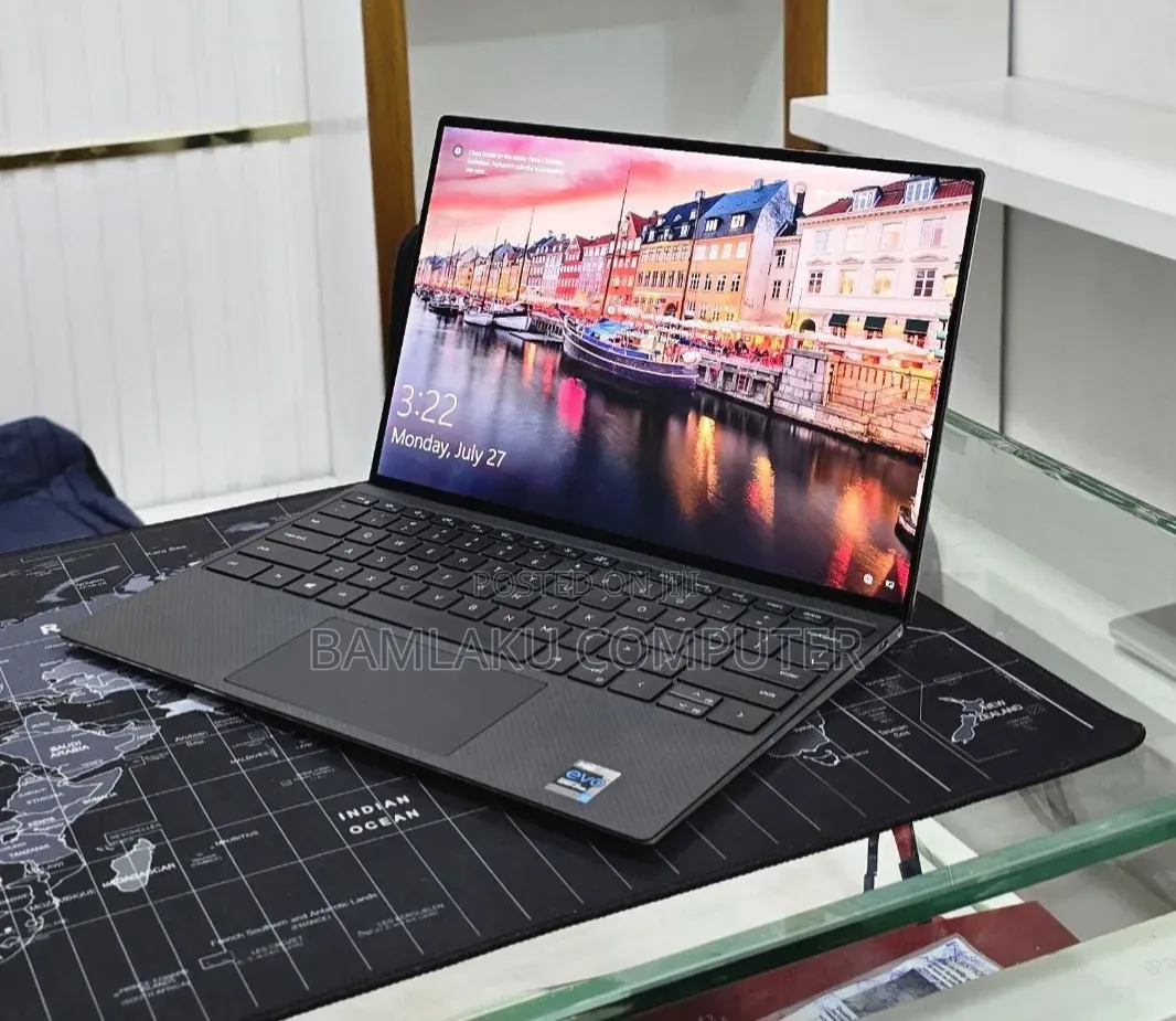 New Laptop Dell XPS 13 16GB Intel Core i7 SSD 512GB