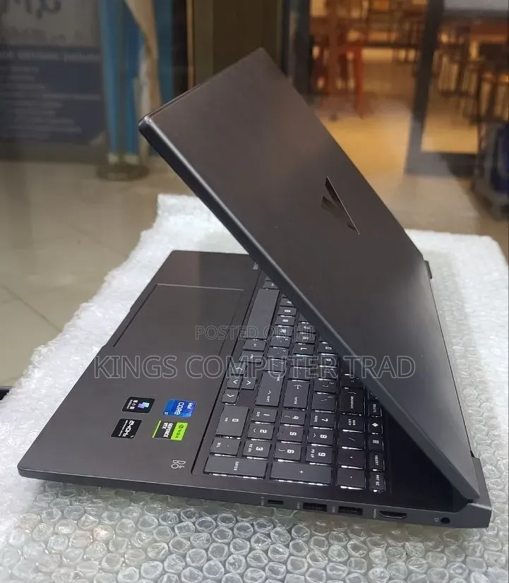 New Laptop HP Victus 16 16GB Intel Core i7 SSD 1T