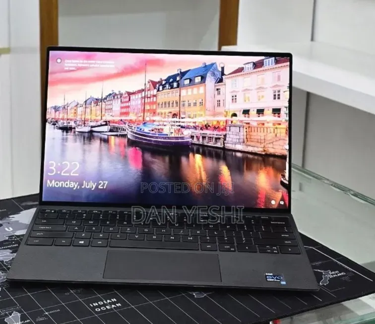 New Laptop Dell XPS 13 16GB Intel Core i7 SSD 512GB