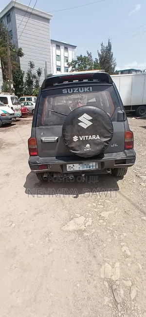 Suzuki Vitara 1992 Gray