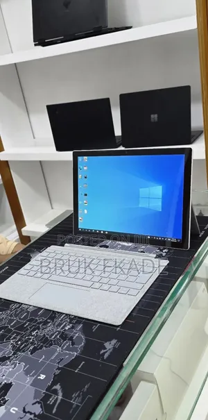 New Laptop Microsoft Surface Pro 7 16GB Intel Core i5 SSD 256GB