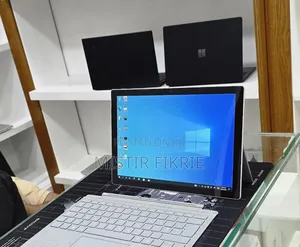 New Laptop Microsoft Surface Pro 7 16GB Intel Core i5 SSD 256GB