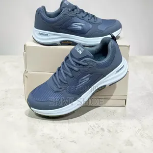 Casual Run Skechers