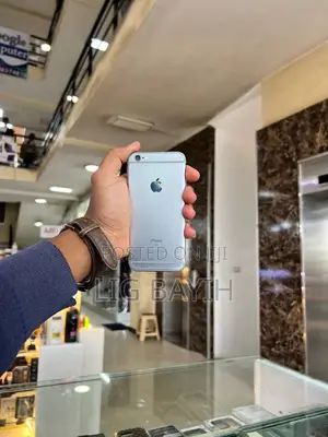 Apple iPhone 6s 32 GB Silver