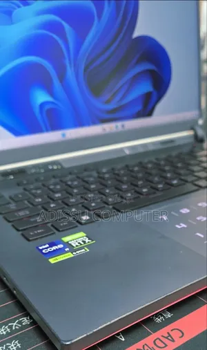 New Laptop Asus ROG Strix G16 G614 16GB Intel Core i9 SSD 1T