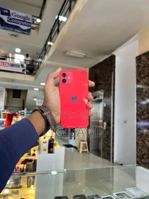 Apple iPhone 12 64 GB Red