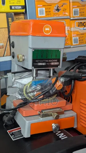 Key Cutting Machine
