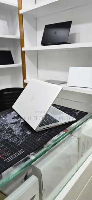 New Laptop HP EliteBook 845 G8 16GB AMD Ryzen 5 SSD 512GB