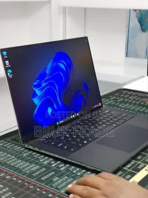 New Laptop Dell XPS 15 16GB Intel Core i7 SSD 512GB