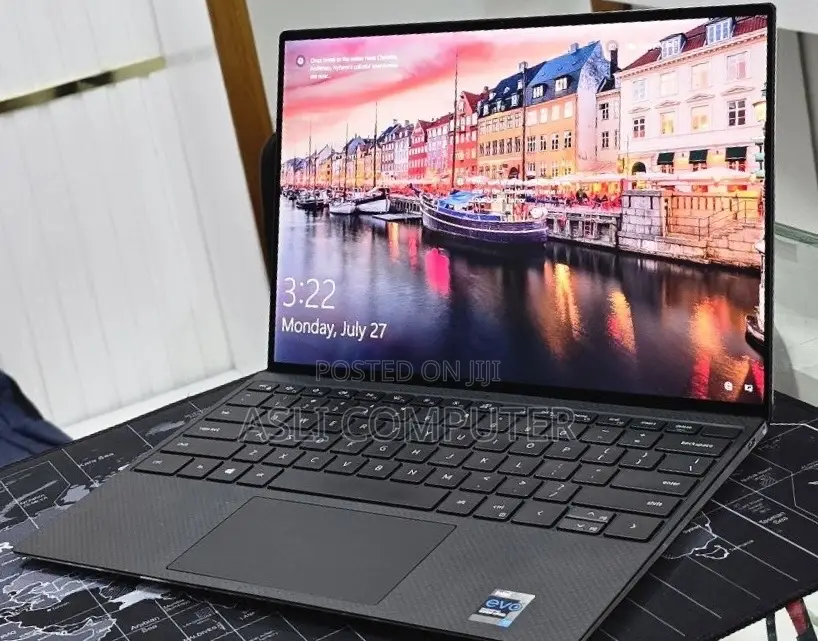 New Laptop Dell XPS 13 16GB Intel Core i7 SSD 512GB