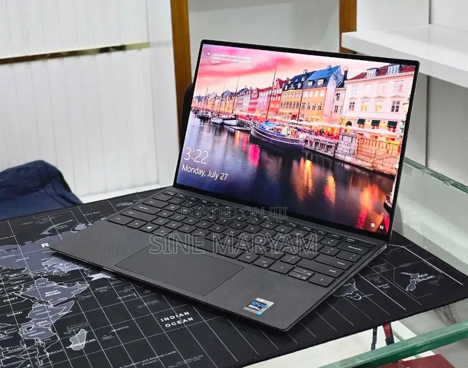 New Laptop Dell XPS 13 16GB Intel Core i7 SSD 512GB