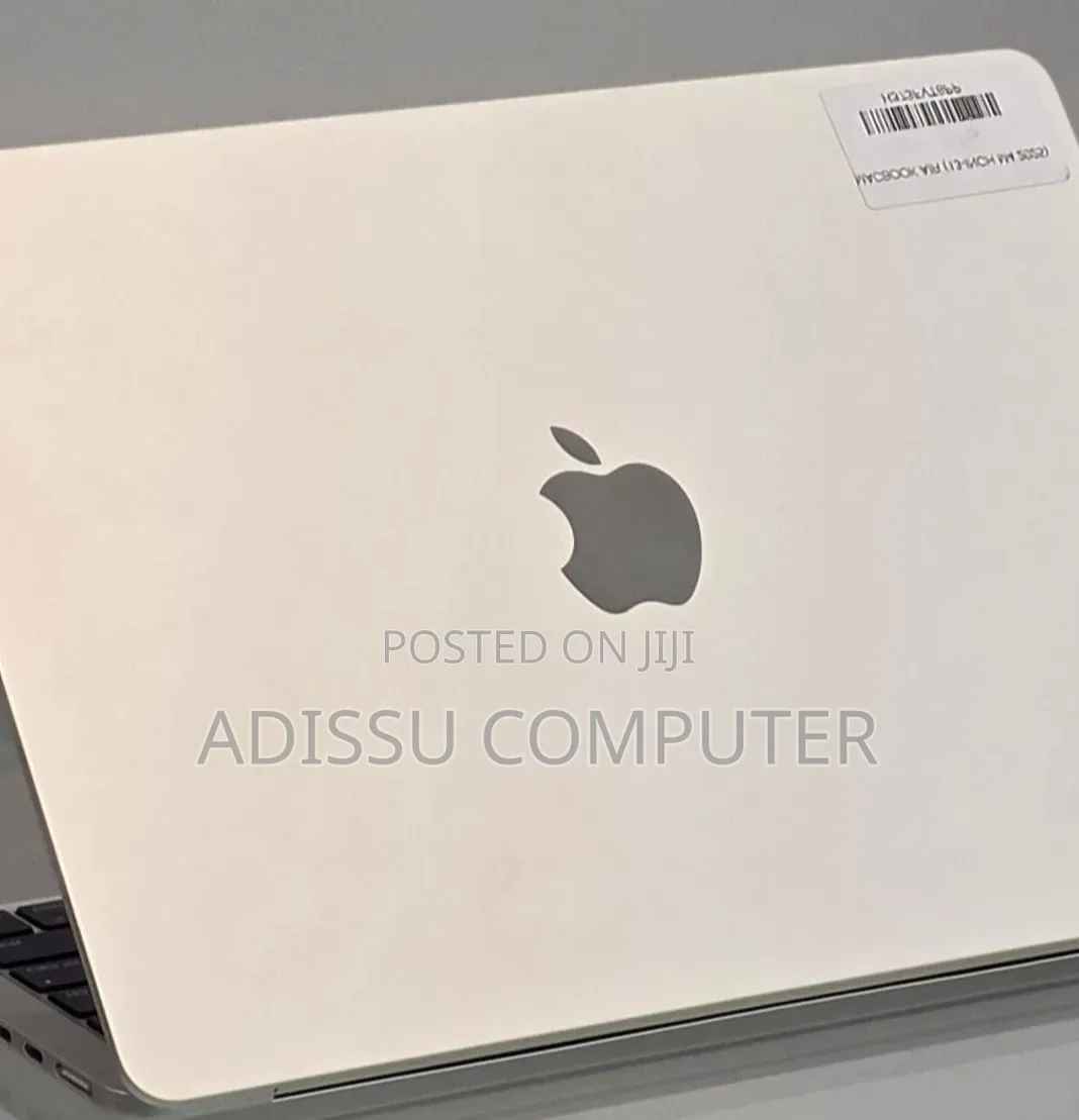 New Laptop Apple MacBook Air 2025 M4 16GB Apple M4 Pro SSD 512GB
