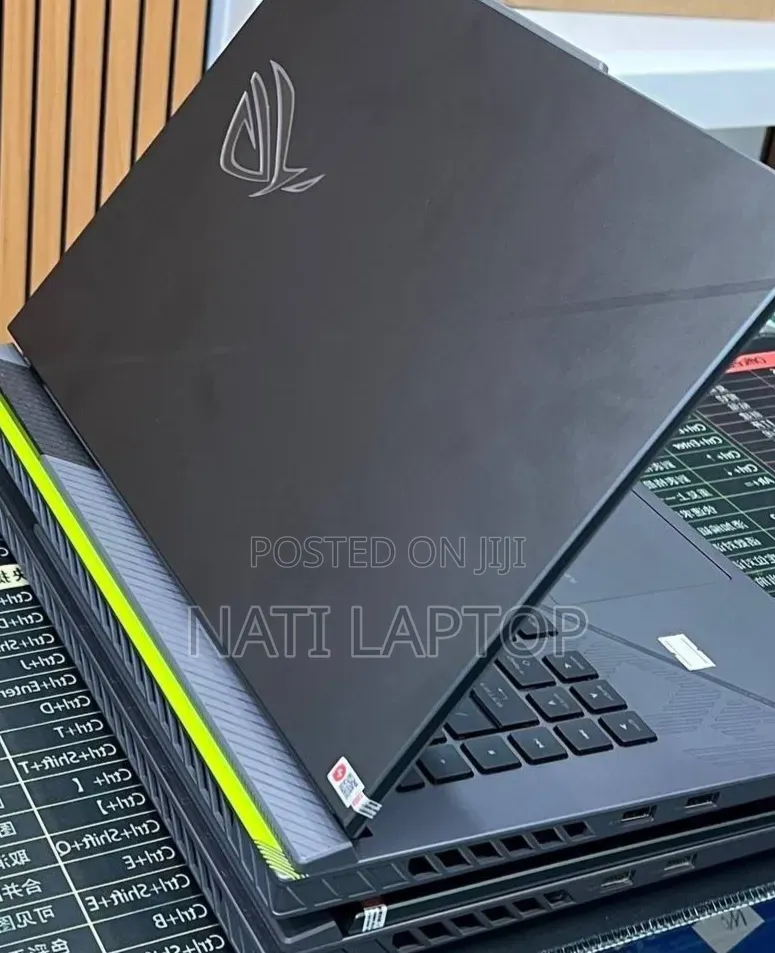 New Laptop Asus ROG Strix G16 G614 16GB Intel Core i9 SSD 1T