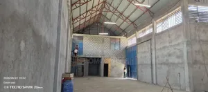 የሚከራይ መጋዘን 400ካሬ
