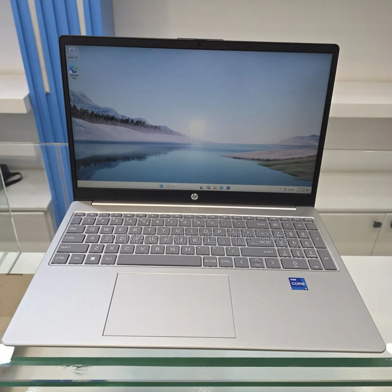 New Laptop HP Stream Notebook 16GB Intel Core i7 SSD 1T