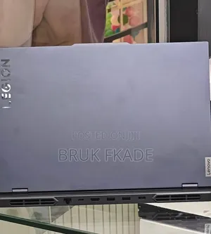 New Laptop Lenovo Legion 5 24GB Intel Core i7 SSD 1T