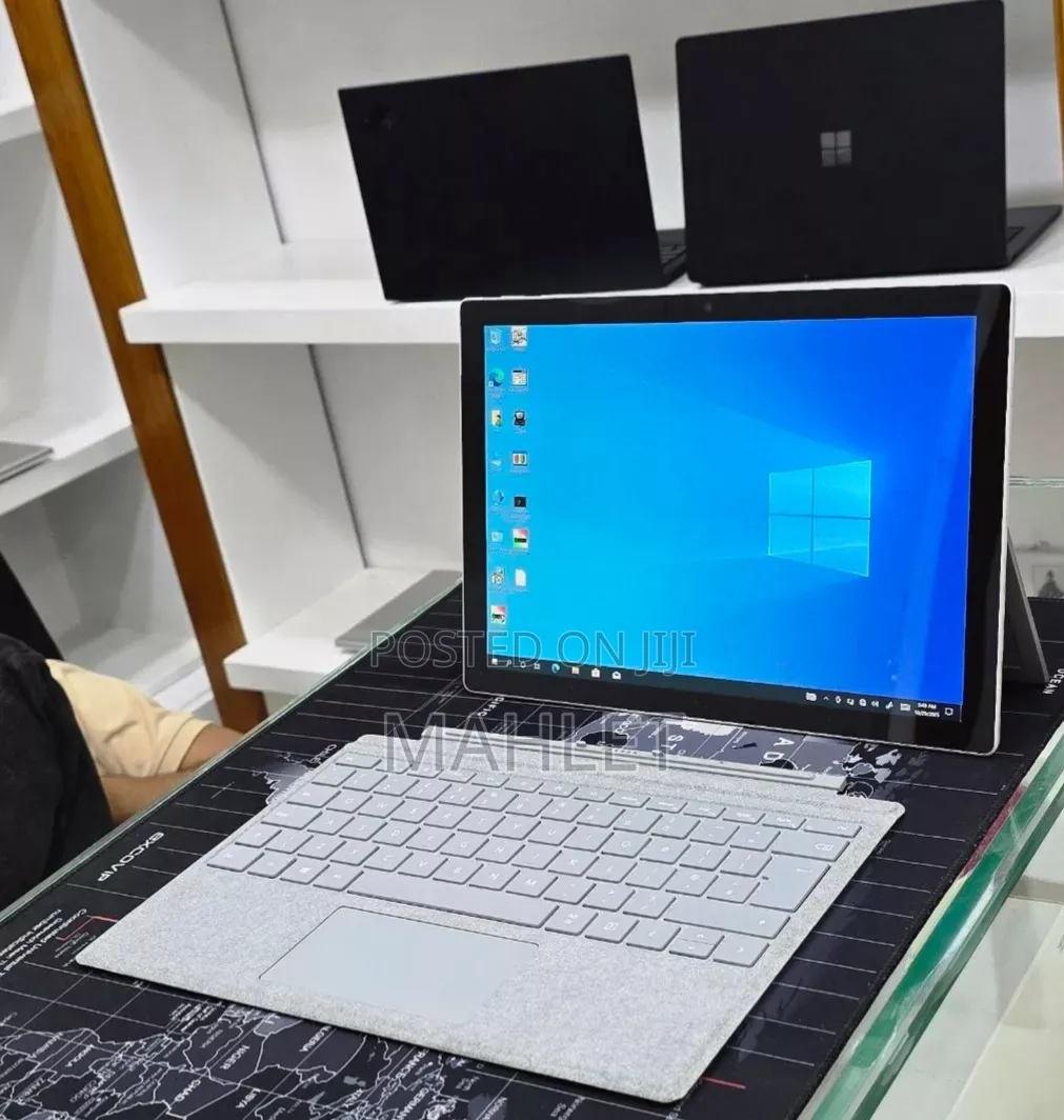 New Laptop Microsoft Surface Pro 7 16GB Intel Core i5 SSD 256GB