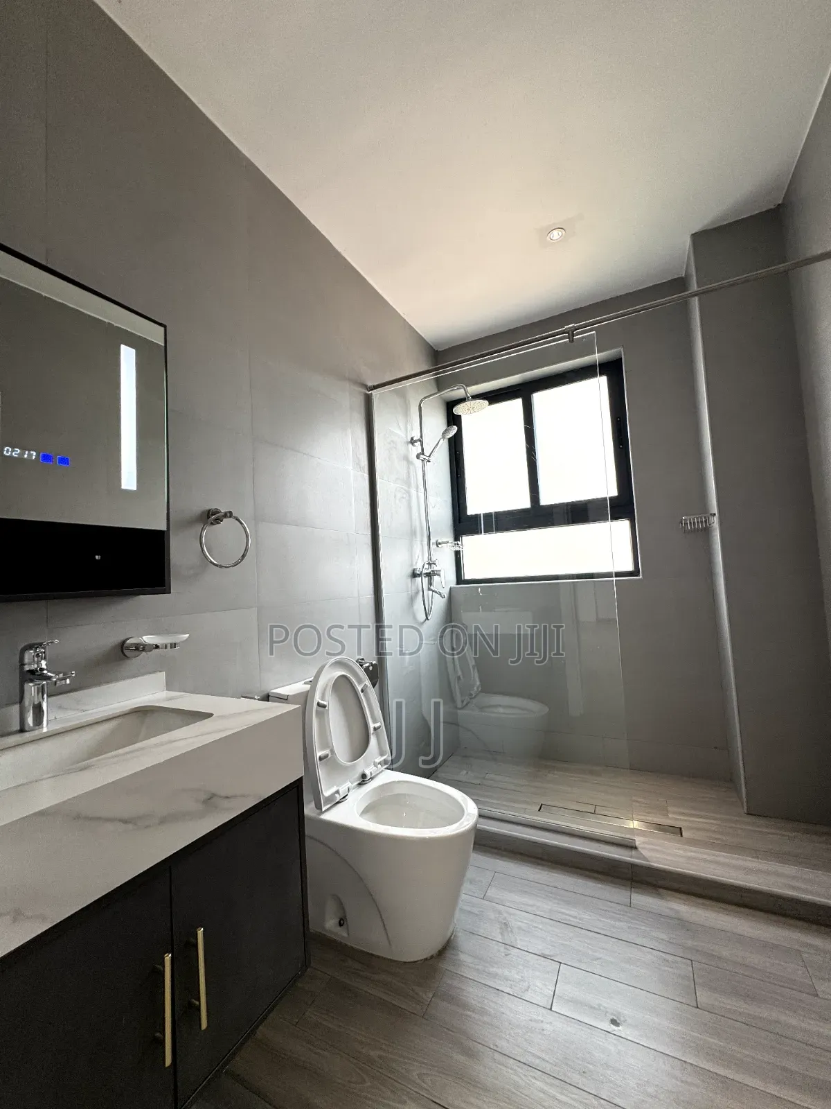 3bdrm Apartment in Bole for rent